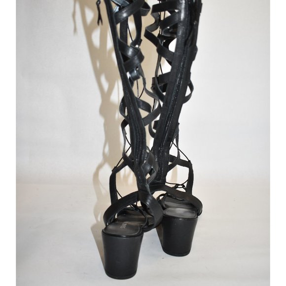 NEW $550 Stuart Weitzman Grecian Sandal GLADIATOR Black Leather 6  CELEBS (Z1) - Picture 5 of 8